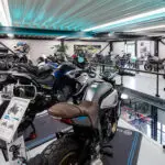 Motormakelaar Lunteren showroom nieuwe motoren